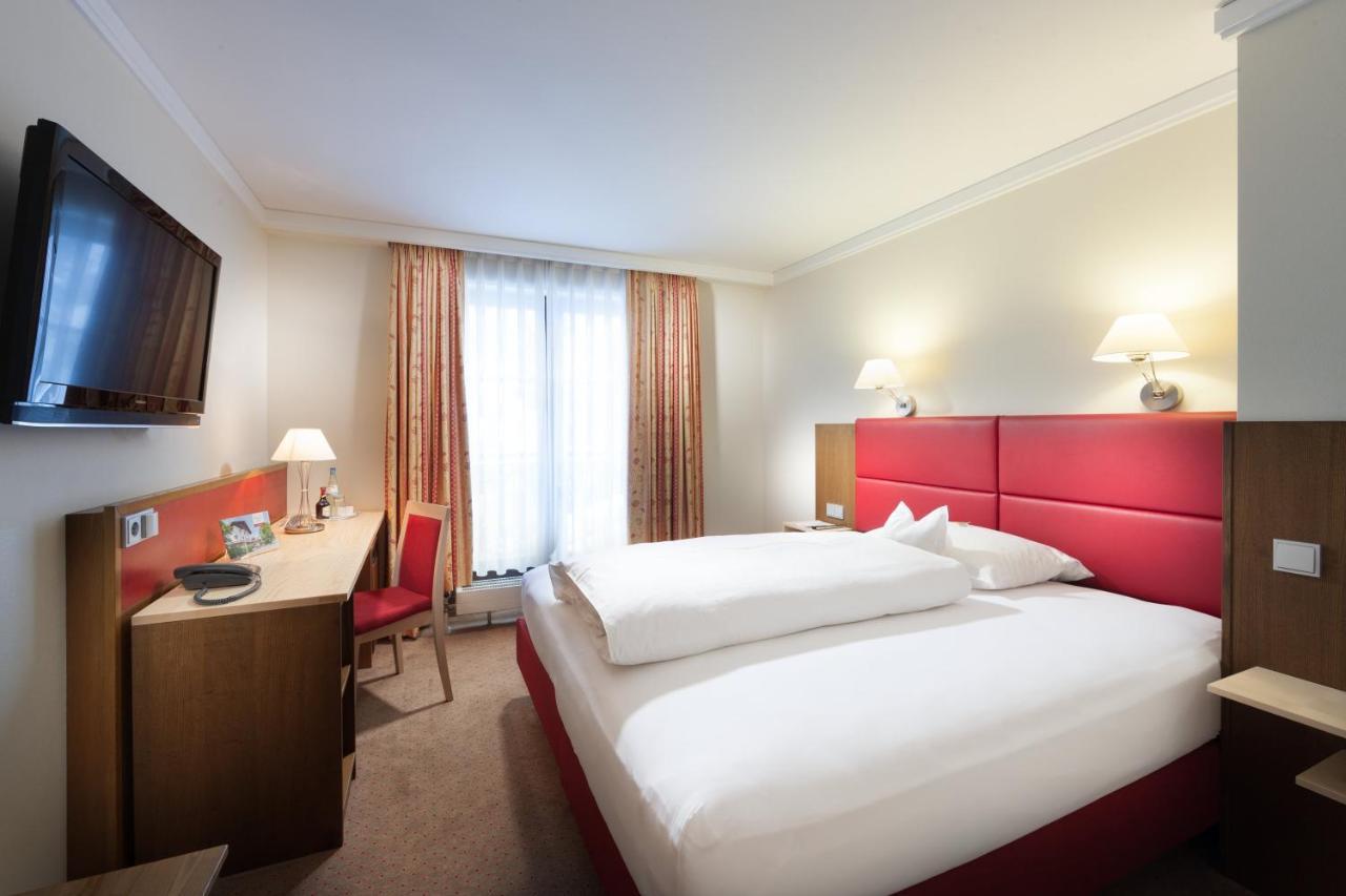 Hotel Hachinger Hof 오베르하칭 외부 사진